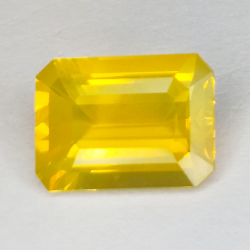 Taglio smeraldo con opale di fuoco da 3,75 ct 12,5x9,2x5,7 mm