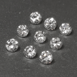 Colorless white topaz round cut 2.25-2.5mm 1ct