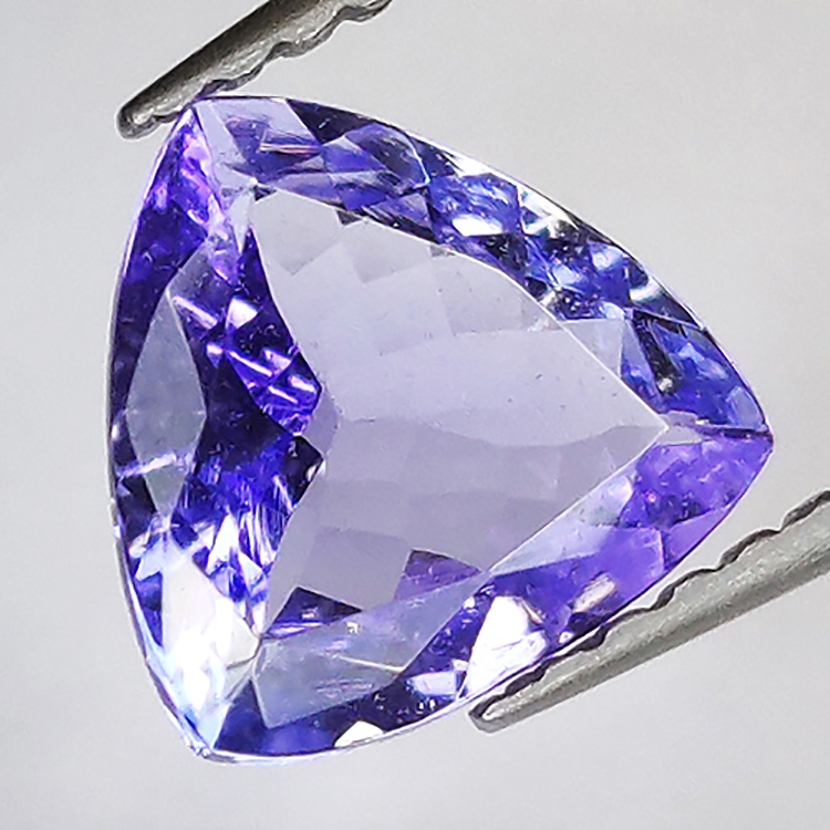 1.26ct Tanzanite taglio trillante 7.5x7.5mm