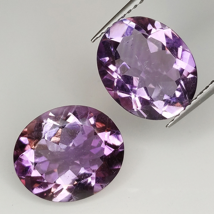 Amethyst oval geschnitten 12.00x10.00mm 2pz