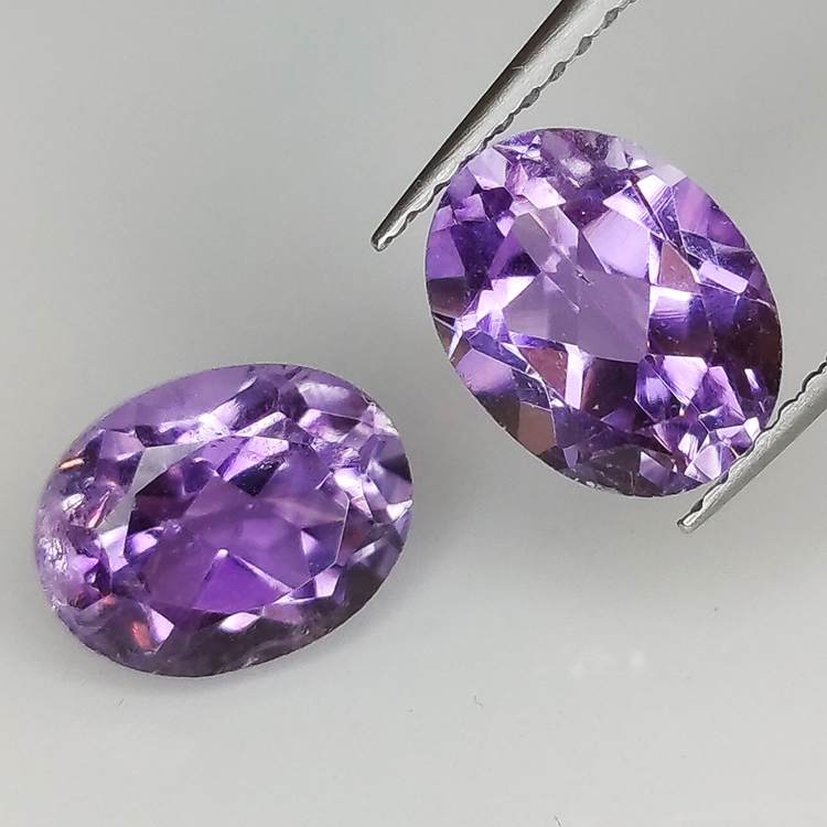 Amethyst oval geschnitten 9.00x7.00mm 10St