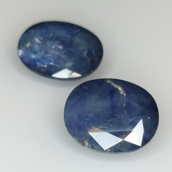 Blauer Saphir oval geschnitten 12x10mm 1pz