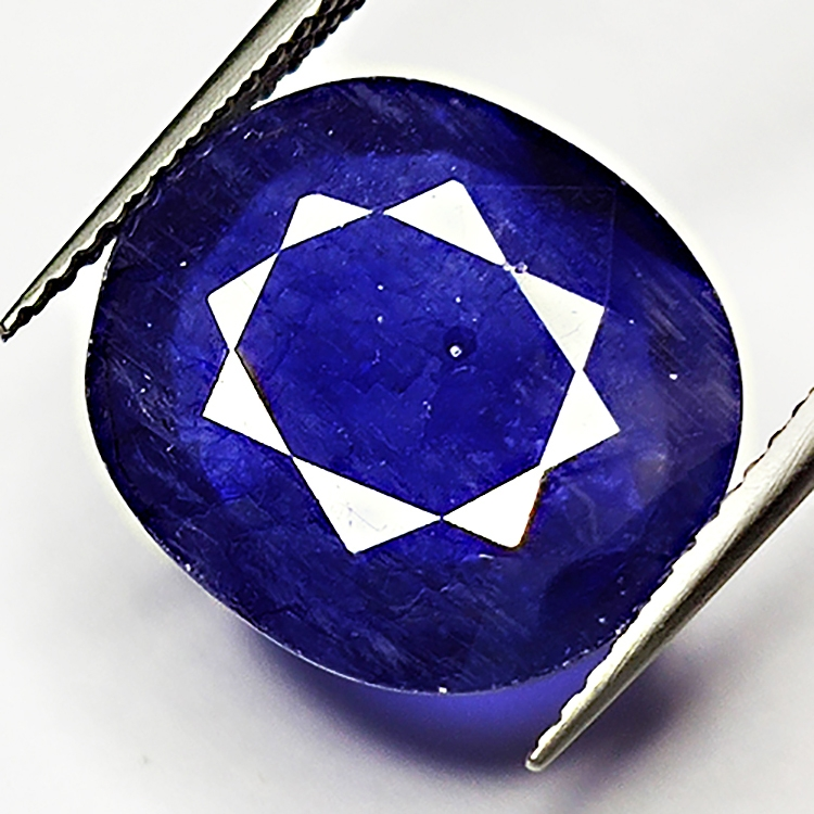 8,81ct Blauer Saphir ovalschliff 15x13mm