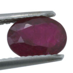 1,24ct Ruby Oval Cut