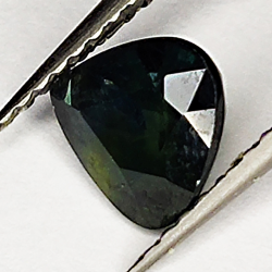 1,37ct Party-Saphir birnenschliff 6x6mm