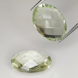 Green amethyst (prasiolite) oval cut with checkerboard 14x10mm 4pz