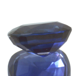 Saphir bleu 1,30 ct taille ovale 6,89x5,33 mm