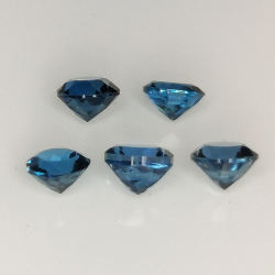 London Blautopas Rundschnitt 3,8-4,3 mm 1ct