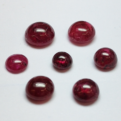 Cabochon rond rubis 2.9-4.3mm 1ct