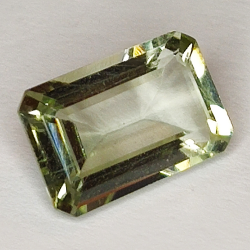 3.68ct Ametista Verde (prasiolite) taglio smeraldo 12x8mm