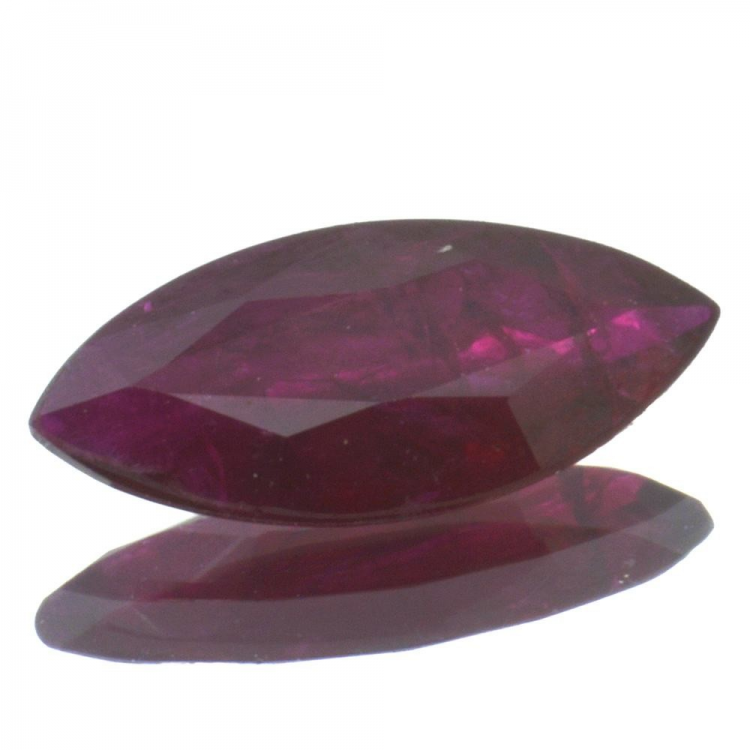 1,28ct Ruby Marquise Cut