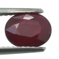 1,63ct Ruby Oval Cut