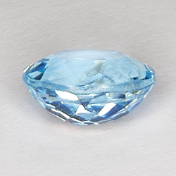 6.59ct Blauer Topas ovaler schliff 12.0x10.2mm