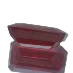 1,23ct Ruby Emerald Cut