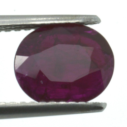 1,66ct Ruby Oval Cut