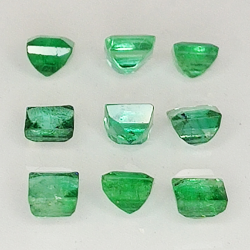 Princess cut emerald 2.0-2.5mm 9pz