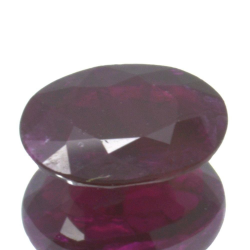 1,66ct Ruby Oval Cut