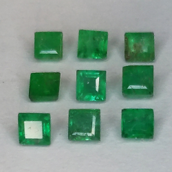 Princess cut emerald 2.0-2.5mm 1ct