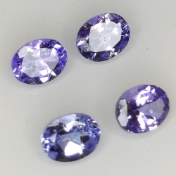 Tanzanite ovale coupe 4x3mm 1ct