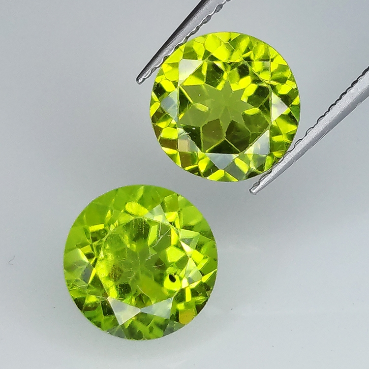 Peridoto talla redonda 7mm 1pz