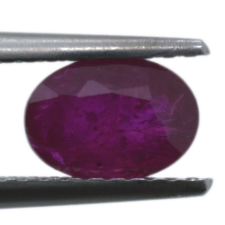 1,21ct Ruby Oval Cut