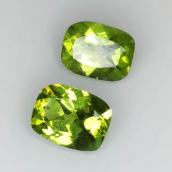 Peridot cushion cut 8x6mm 1pz