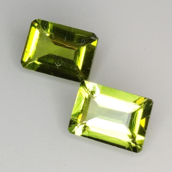 Peridoto taglio smeraldo mm.7x5 1pz