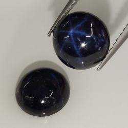 Cabochon tondo con zaffiro stellato 8mm 1pz