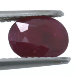 1,60ct Ruby Oval Cut