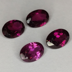 Granate rodolita talla oval 7x5mm 1pz