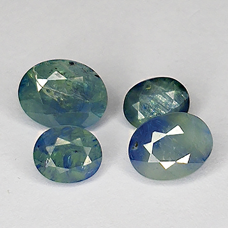 3,80ct Blauer Saphir ovalschliff 6.6x5.1mm 4stk