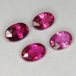 Pink rubellite tourmaline oval cut 6x4mm 1pz