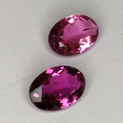 Pink rubellite tourmaline oval cut 7x5mm 1pz