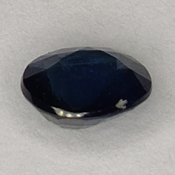 0,68ct Blauer Saphir Ovalschliff 5,5x5,0mm