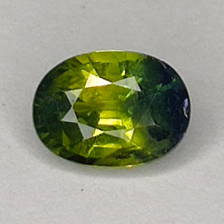 1.30ct Green Sapphire oval cut 7x5mm