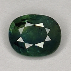 0.67ct Grüner Saphir Ovalschliff 5.9x4.8mm