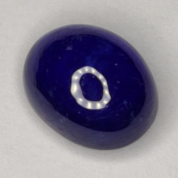 4.29ct Blauer Saphir cabochon oval 9.5x7.5mm