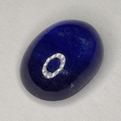 5.70ct Blauer Saphir cabochon oval 11.3x8.4mm