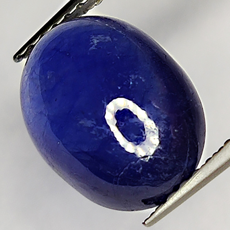 5.70ct Blue Sapphire cabochon oval 11.3x8.4mm