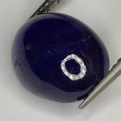 7.94ct Blauer Saphir cabochon oval 12.8x9.8mm