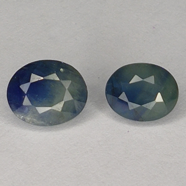 2.32ct Coppia Zaffiro blu taglio ovale 6.9x5.6mm