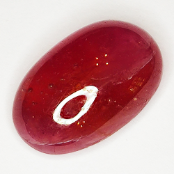 18.81ct Rubino cabochon ovale 18.7x11.9mm