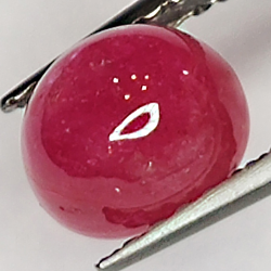 2.98ct Rubis Étoilé cabochon ovale 6.4x5.4mm