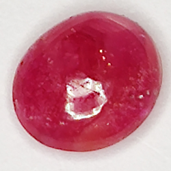 1.06ct Rubino Stella cabochon ovale 6.4x5.6mm