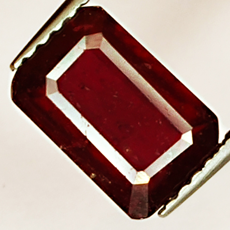 2.75ct Ruby emerald cut 8.9x5.9mm