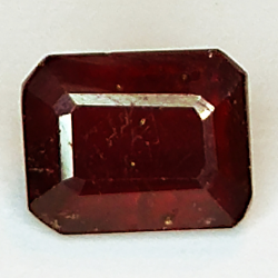 3.45ct Rubin smaragdschliff 8.6x6.7mm