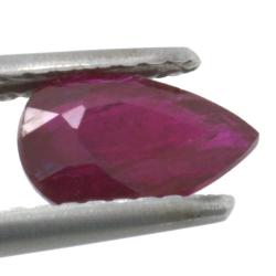 1,05ct Ruby Pear Cut