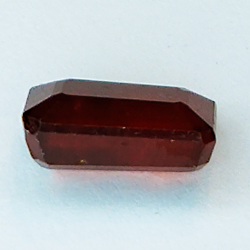 3.50ct Rubino taglio smeraldo 9.6x6.1mm