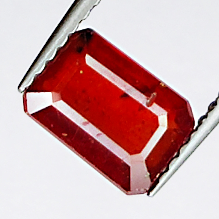 2.10ct Ruby emerald cut 7.6x5.4mm