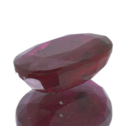 2,26ct Ruby Oval Cut